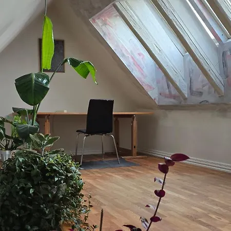 Townhouse In The Center Free Parking * Aalborg